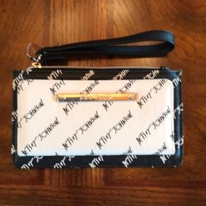 NWT Betsey Johnson Wristlet